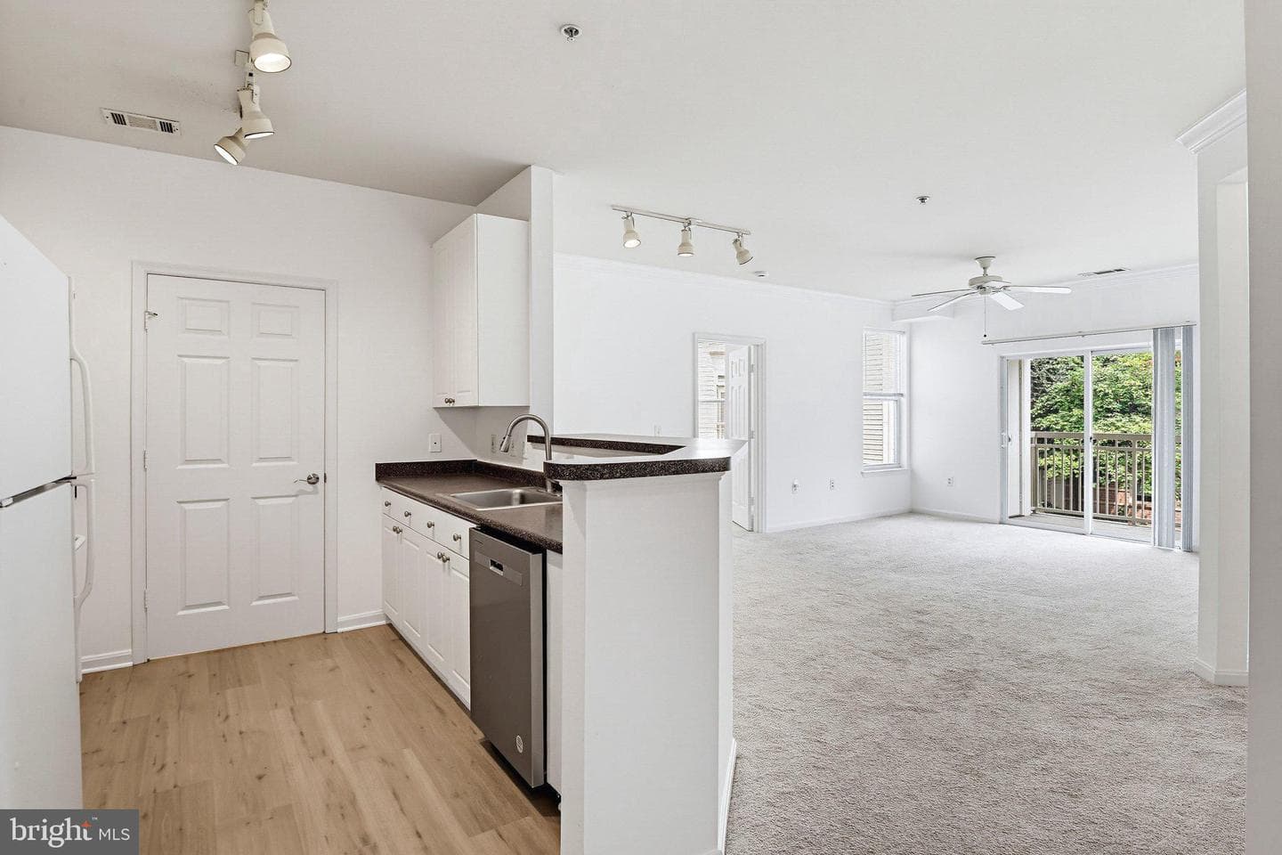 2791 Centerboro Drive #188 photo 6