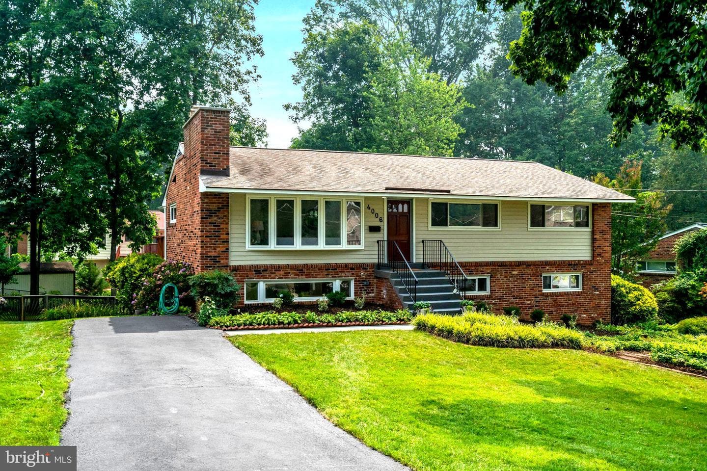 4006 Justine Drive photo 3