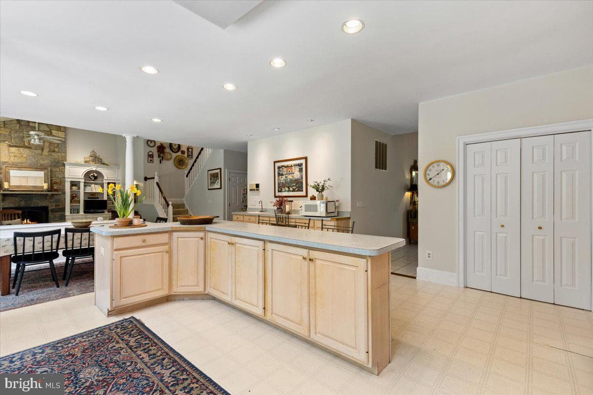 3285 Willow Glen Drive photo 21