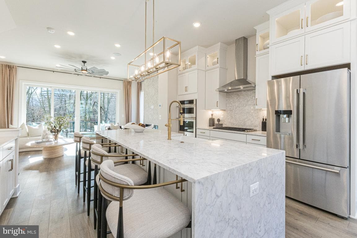 11595 Patriotic Lane, Reston