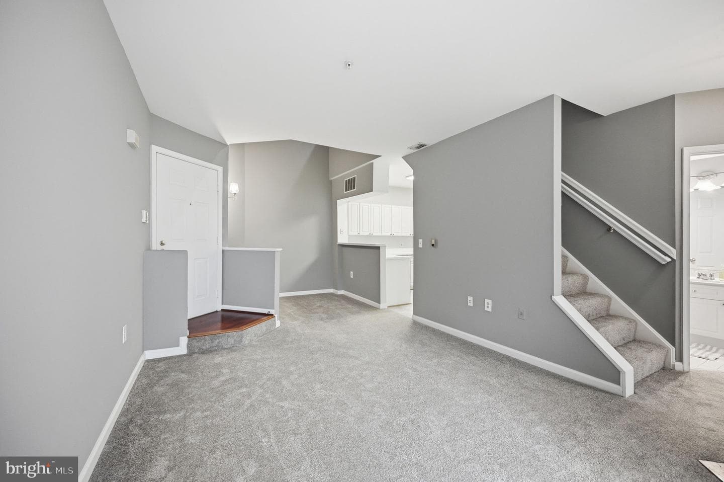 2108 Highcourt Lane #303 photo 15