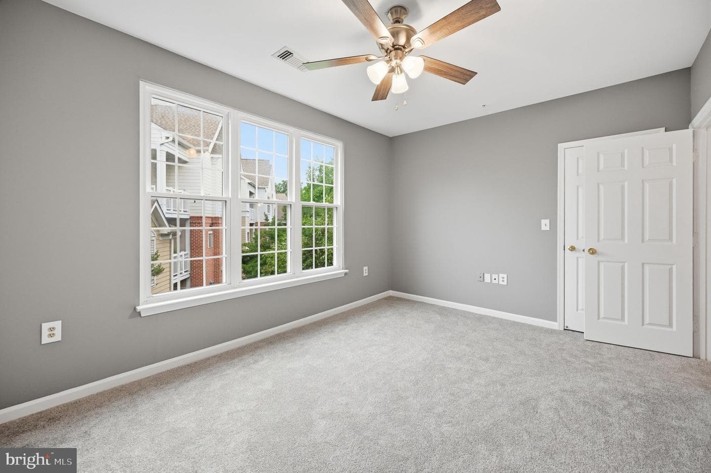 2108 Highcourt Lane #303 photo 21