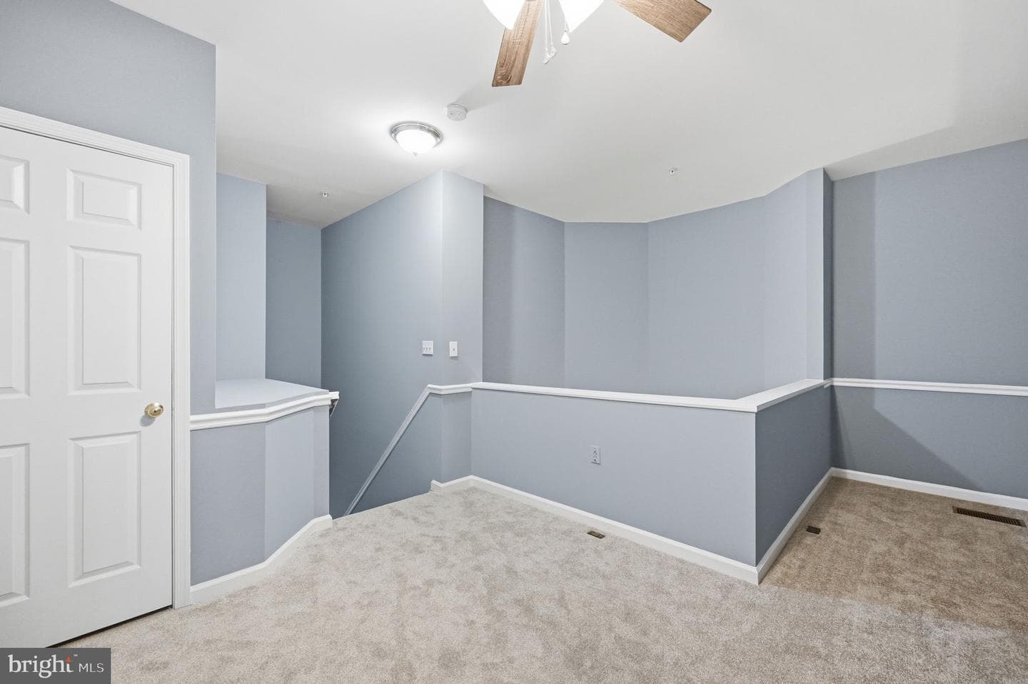 2108 Highcourt Lane #303 photo 27