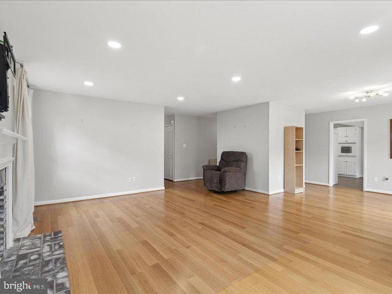 4133 Point Hollow Lane photo 10