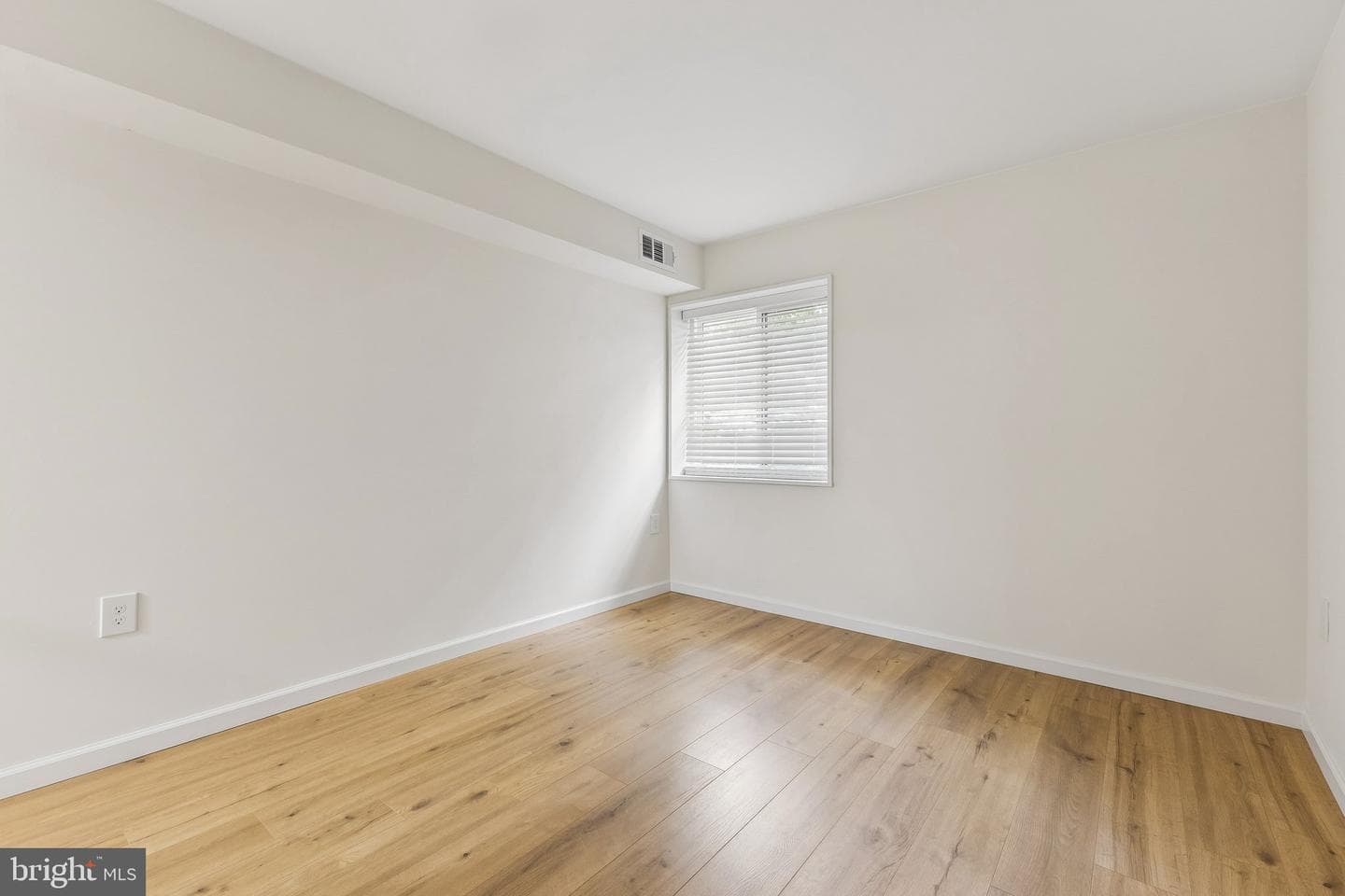 1554 Northgate Square #apt 1a photo 21