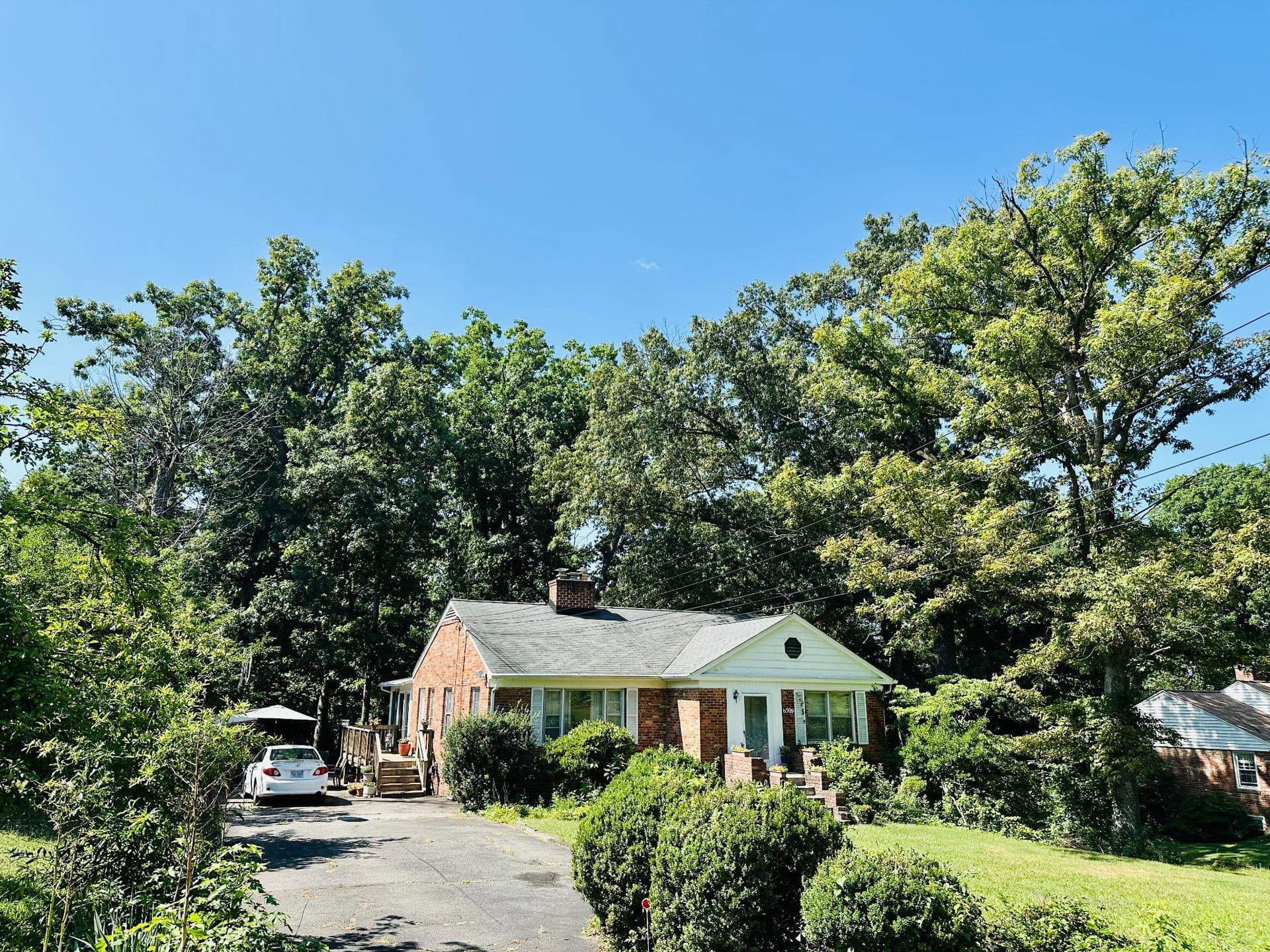 6509 Melia Street photo 2