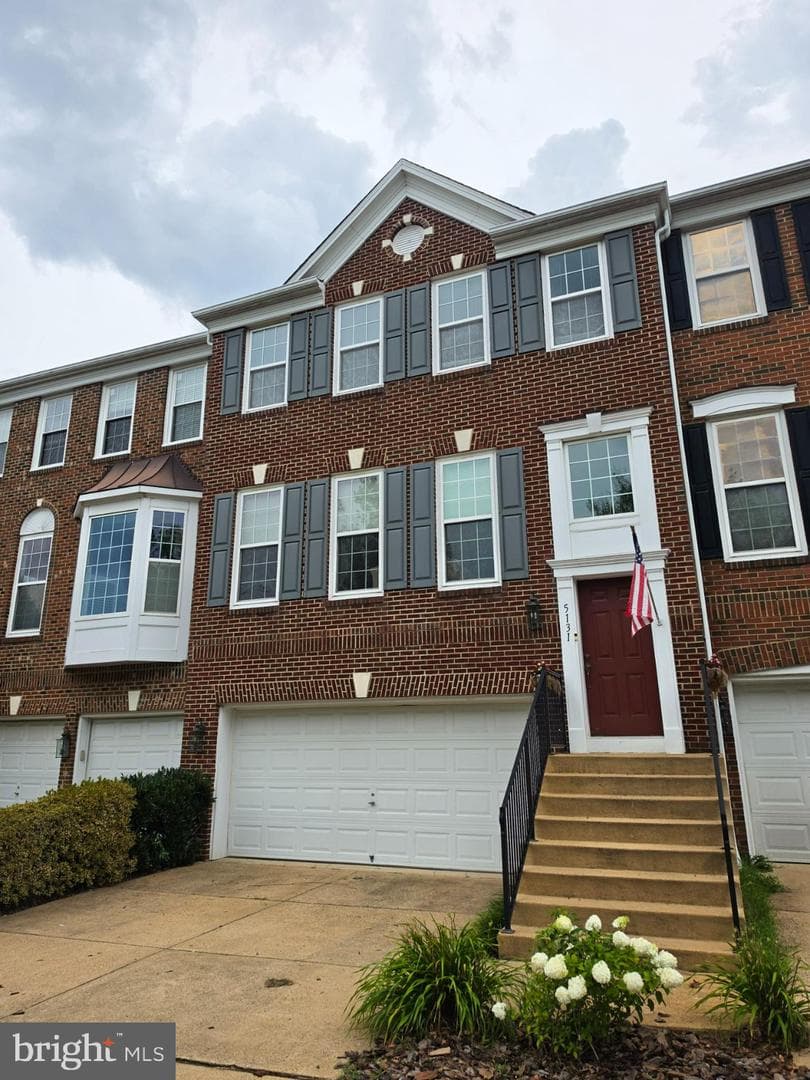 5131 Sapphire Sky Lane photo 3