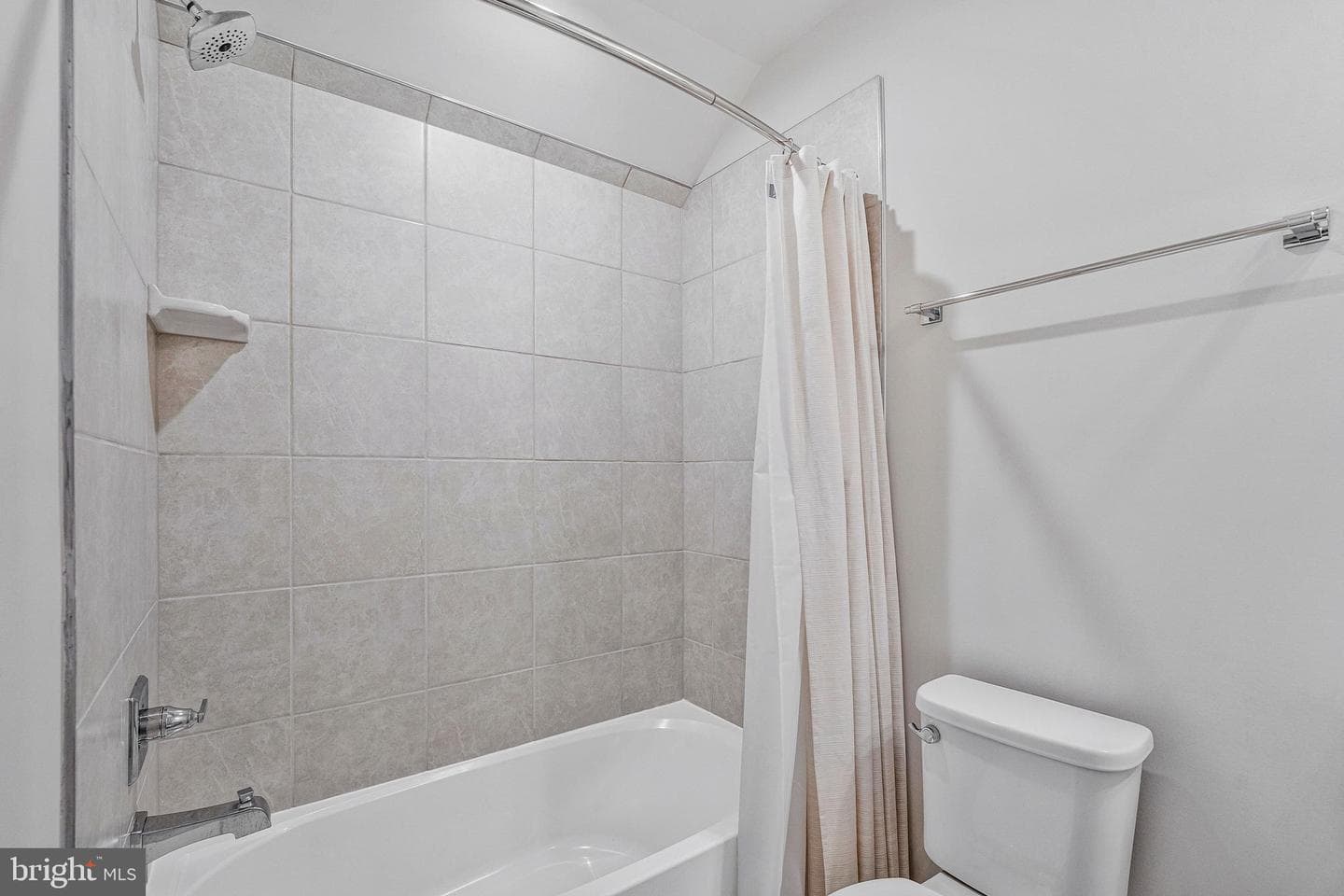 2736 Velocity Road photo 27