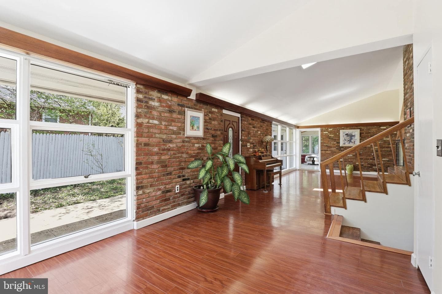 6811 Valley Brook Drive, Falls Church