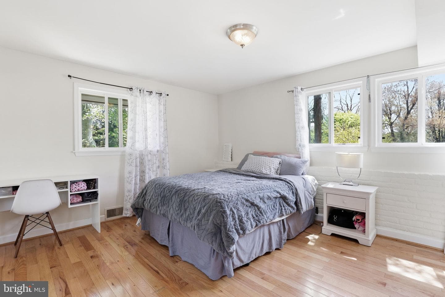 6811 Valley Brook Drive photo 20