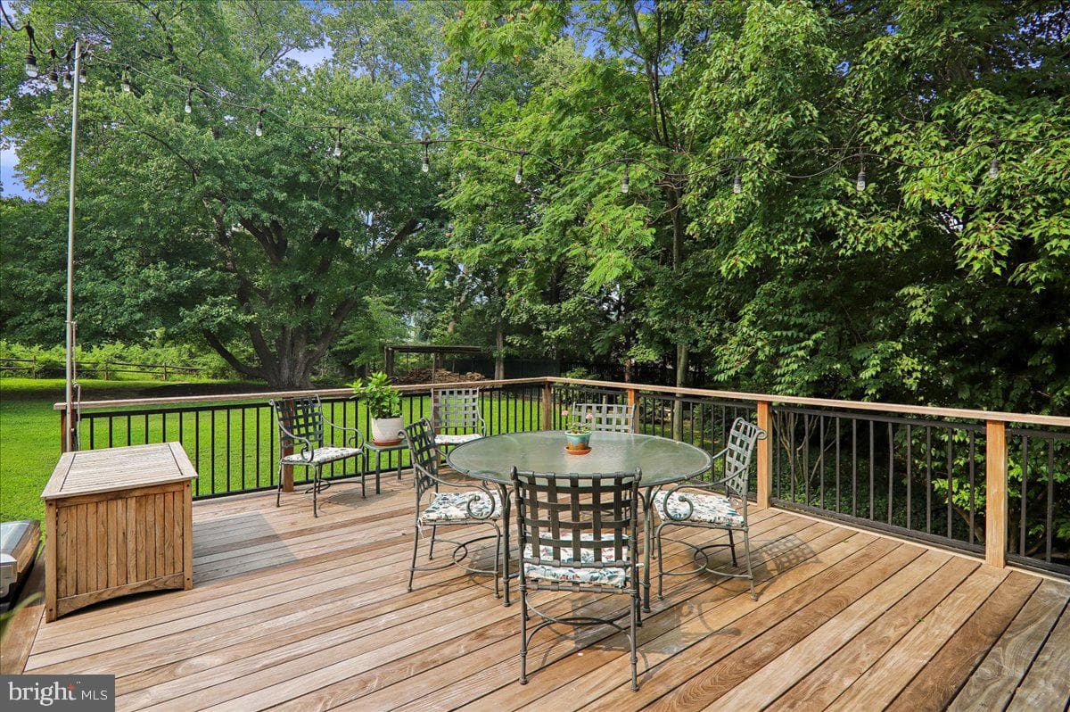 1904 Mason Hill Drive photo 49
