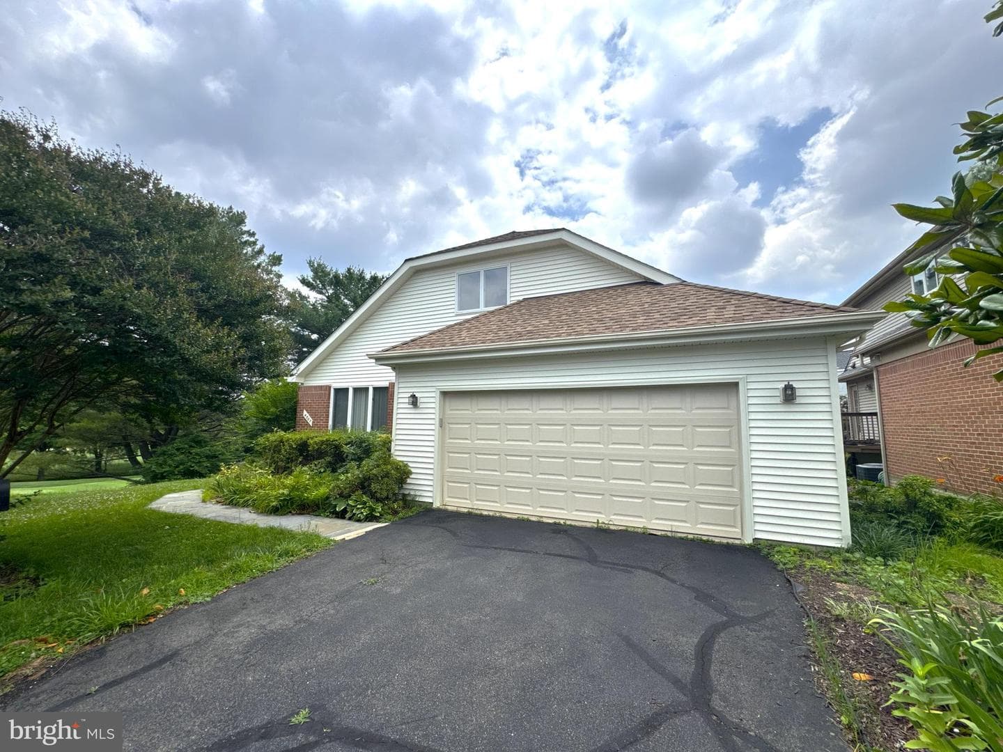 4507 Highland Green Court, Alexandria