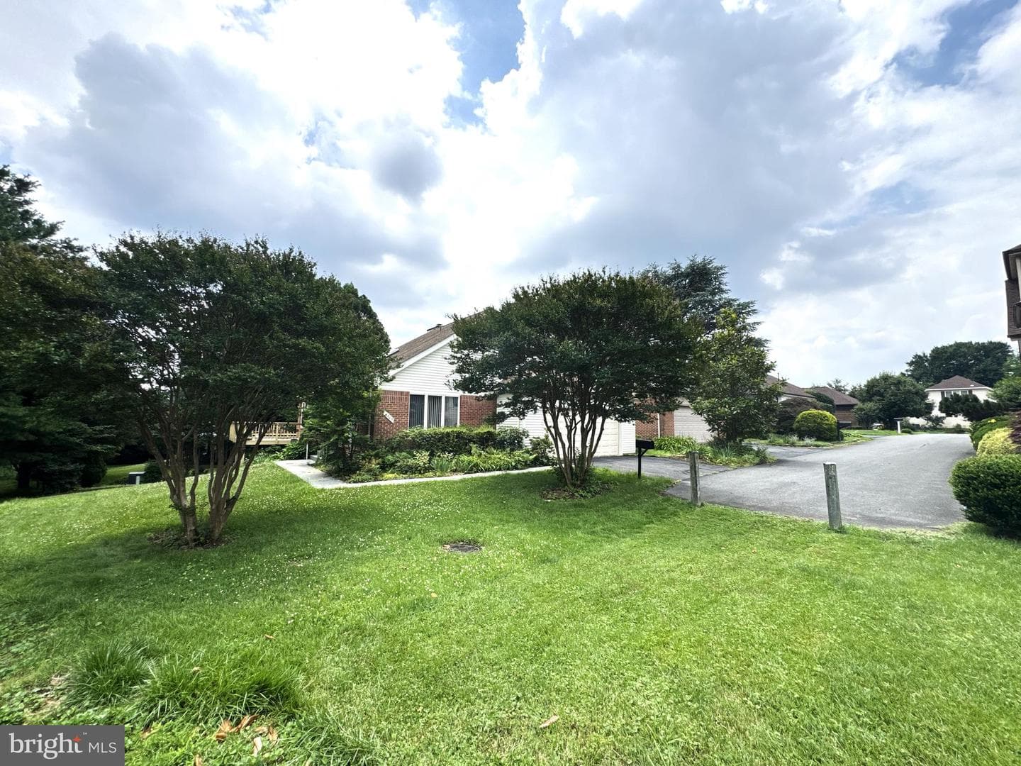 4507 Highland Green Court photo 5