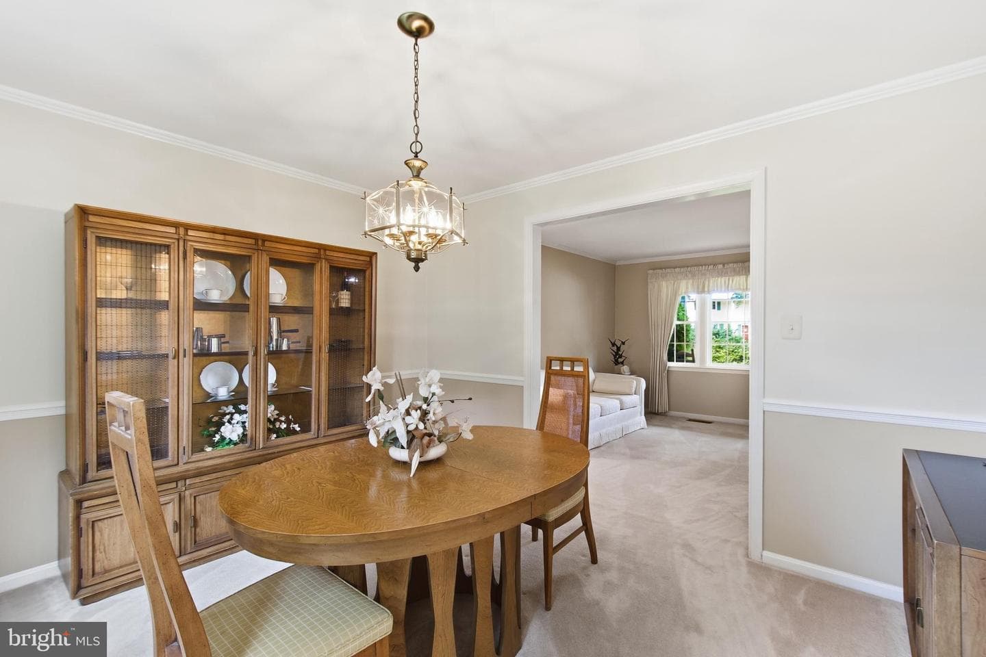 9385 Saddlemount Court photo 14