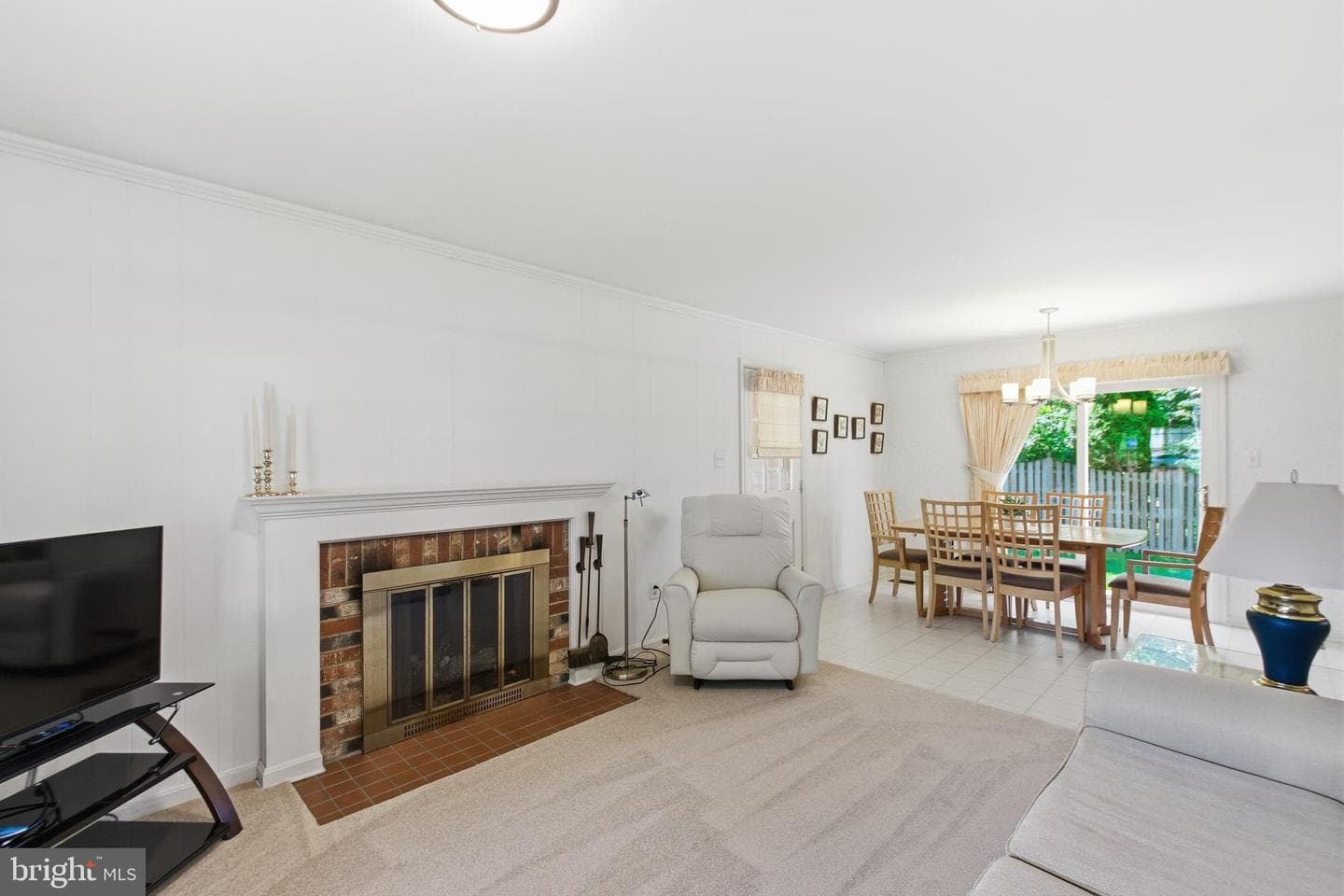 9385 Saddlemount Court photo 25