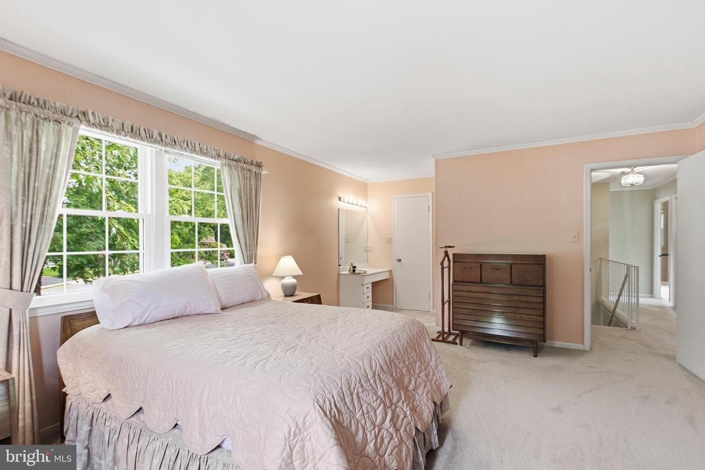 9385 Saddlemount Court photo 36