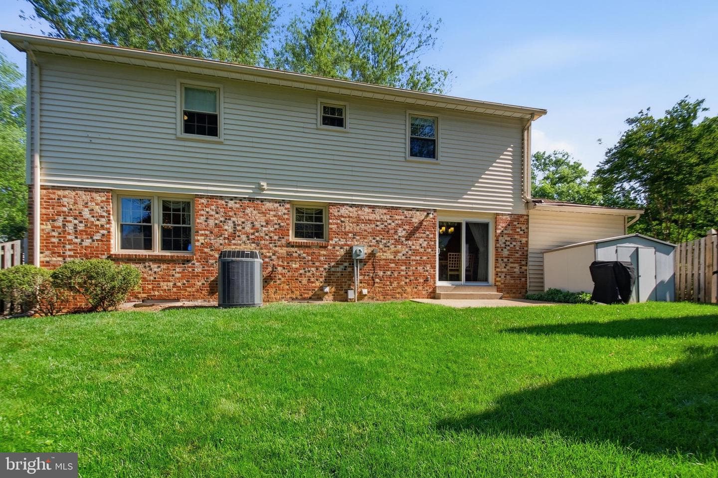 9385 Saddlemount Court photo 55