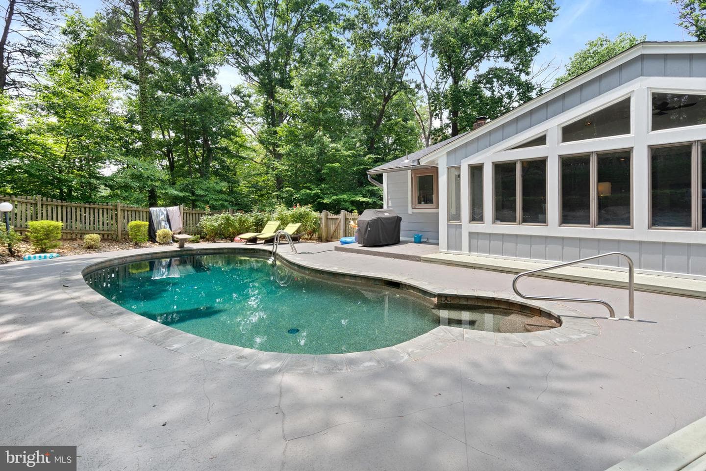 5231 Chowan Avenue photo 32