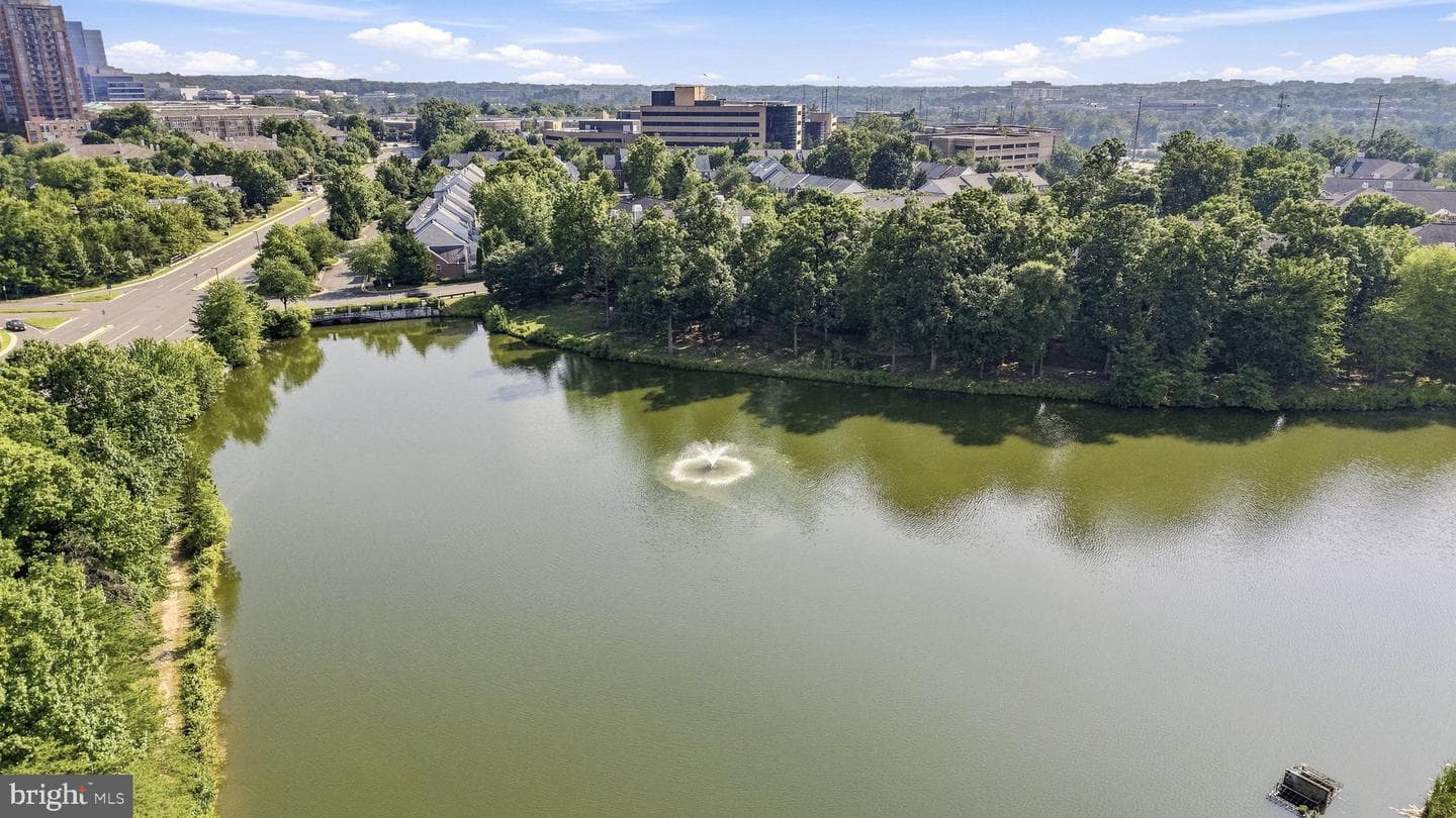 1701 Lake Shore Crest Drive #16 photo 38
