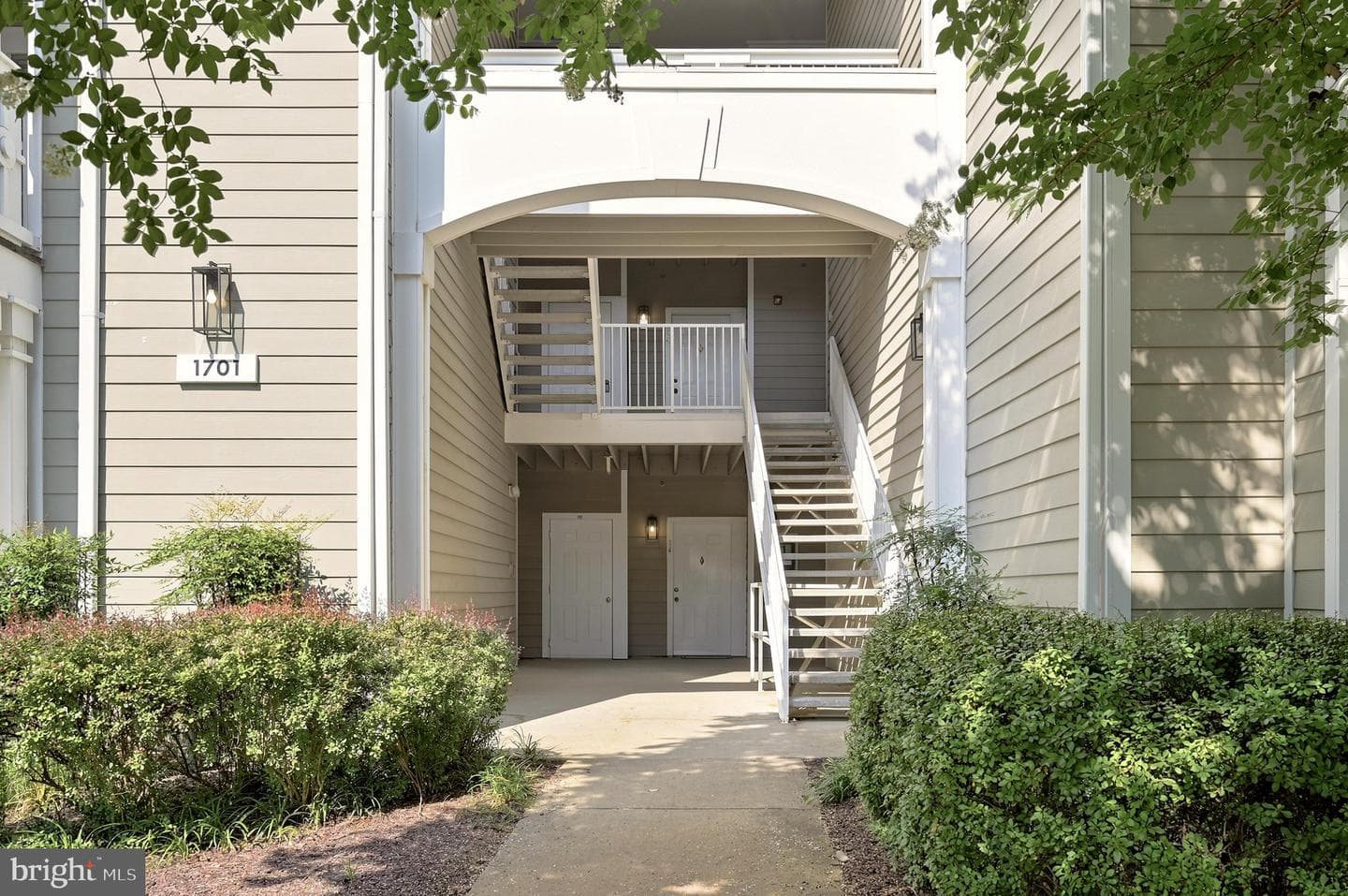 1701 Lake Shore Crest Drive #16 photo 4