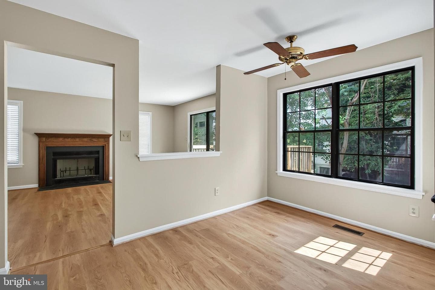 6127 Glen Oaks Court photo 17