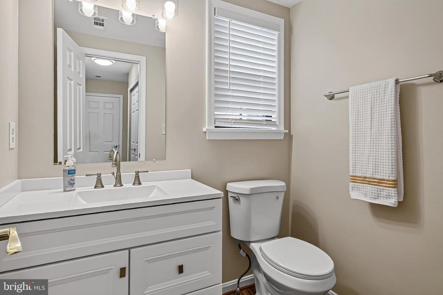 6127 Glen Oaks Court photo 23