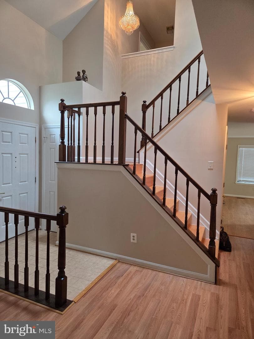 6127 Glen Oaks Court photo 3