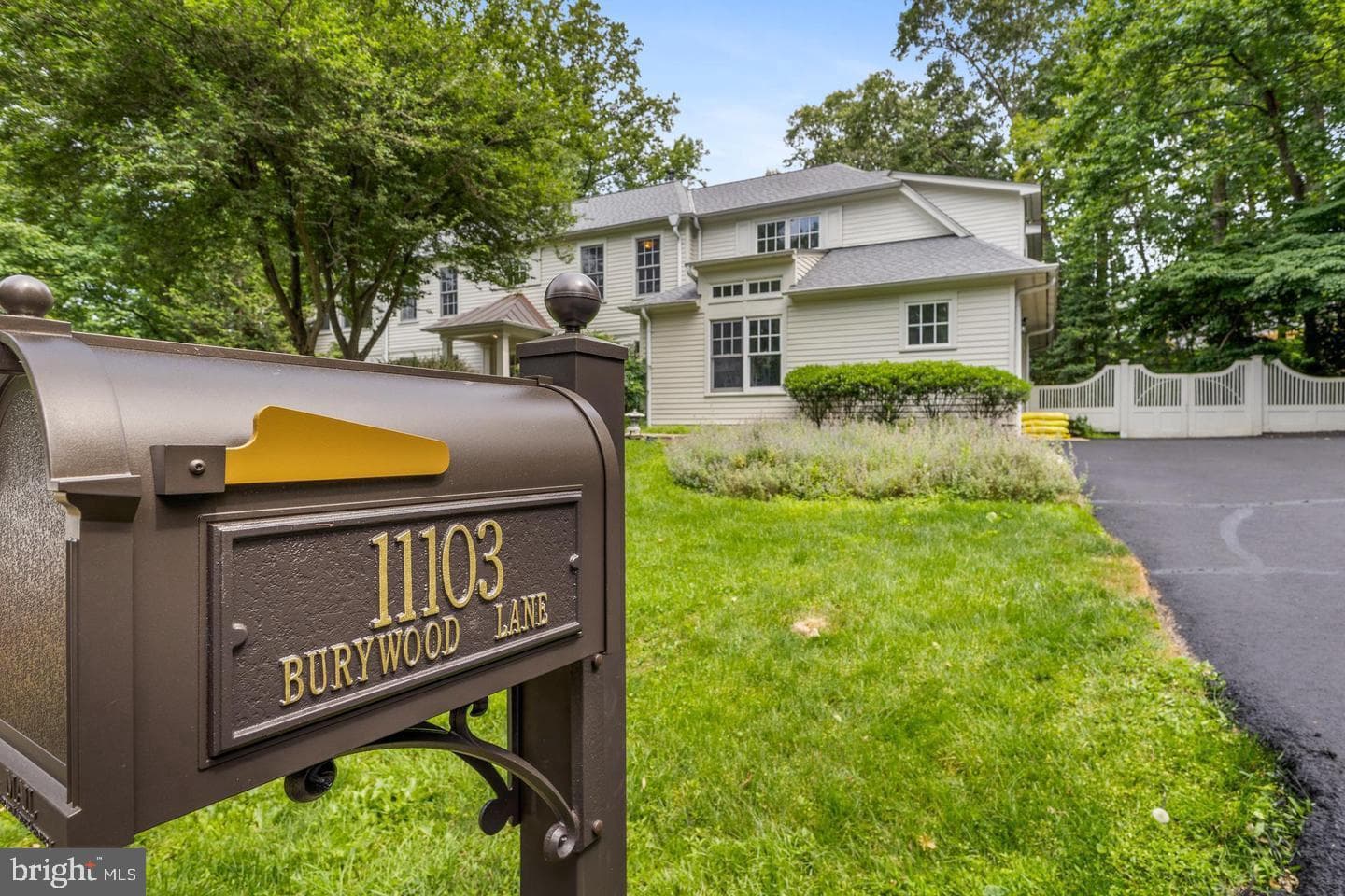 11103 Burywood Lane, Reston