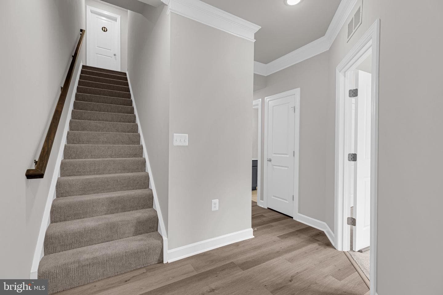 7265 Nittany Lane photo 10