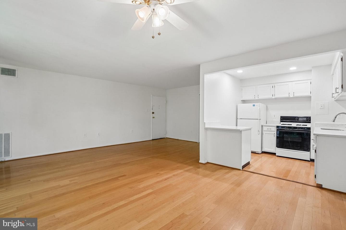 4345 Ivymount Court #22 photo 6