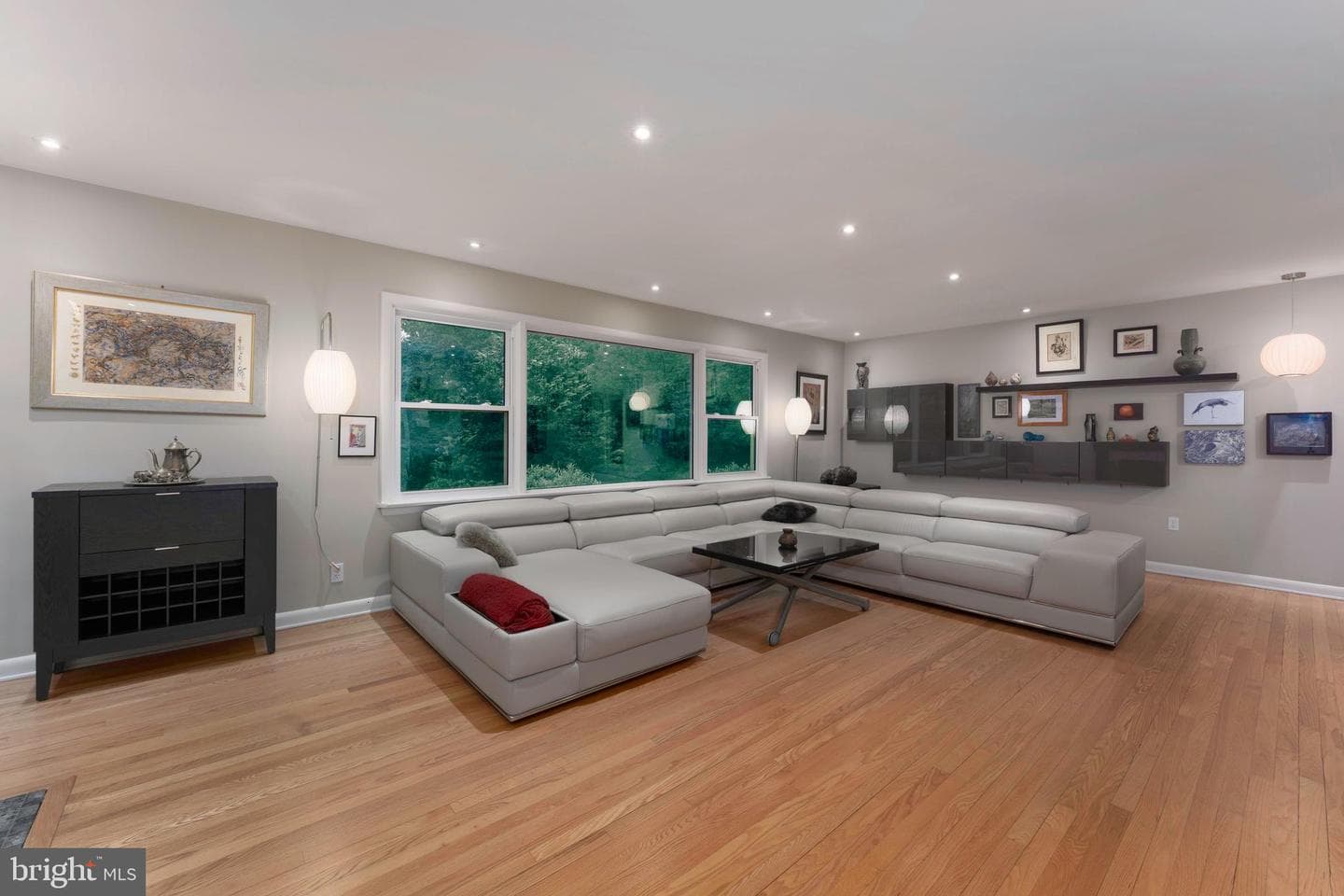 3152 Holmes Run Road, Falls Church