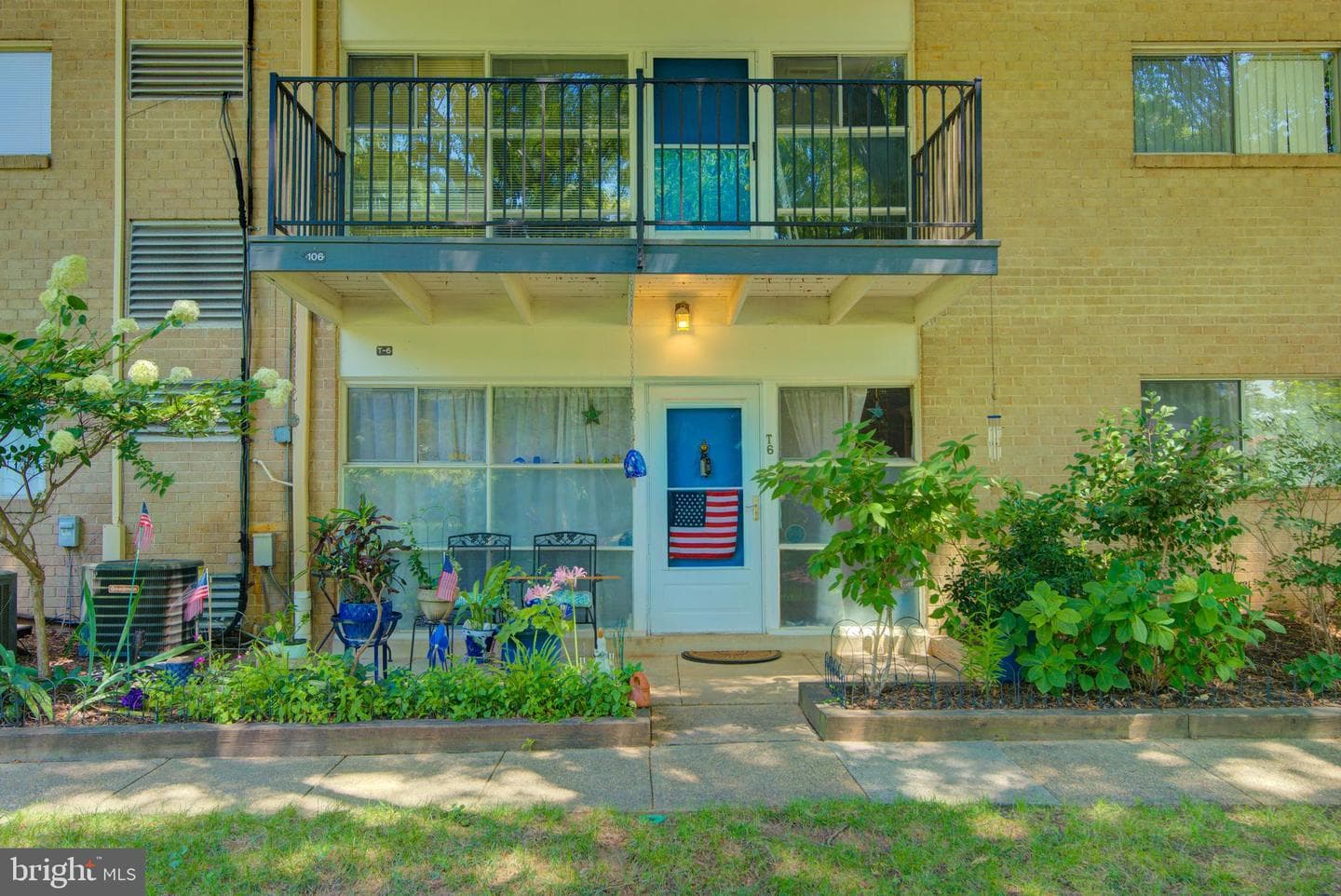 4909 Americana Drive #t6 photo 2