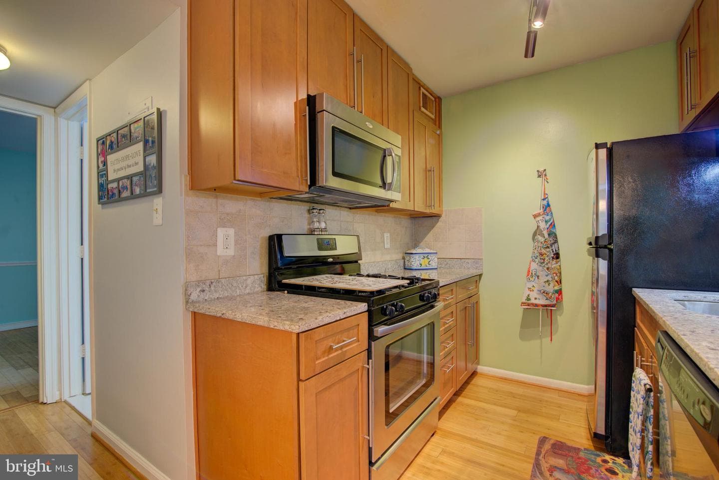 4909 Americana Drive #t6 photo 5