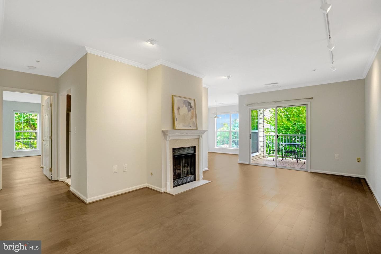6990 Falls Reach Drive #301 photo 7