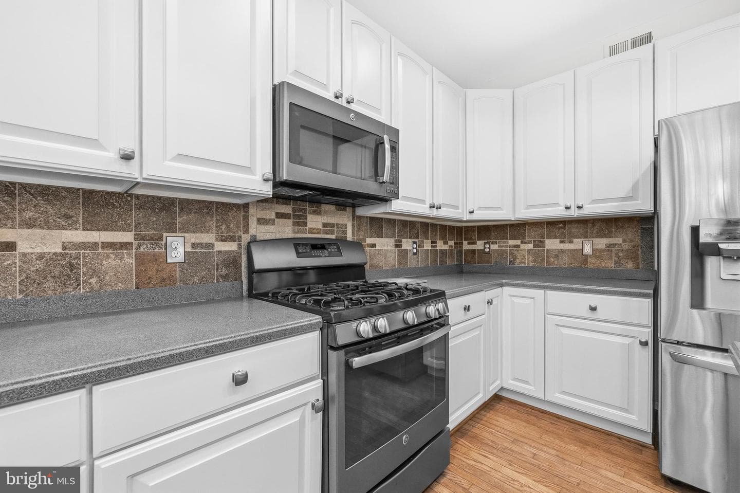7630 Buckland Place photo 11