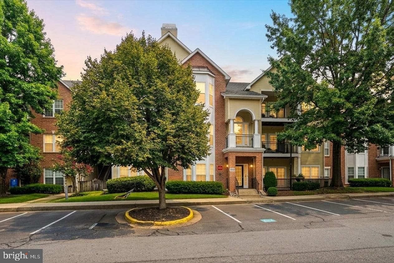 4142 Fountainside Lane #e102 photo 1