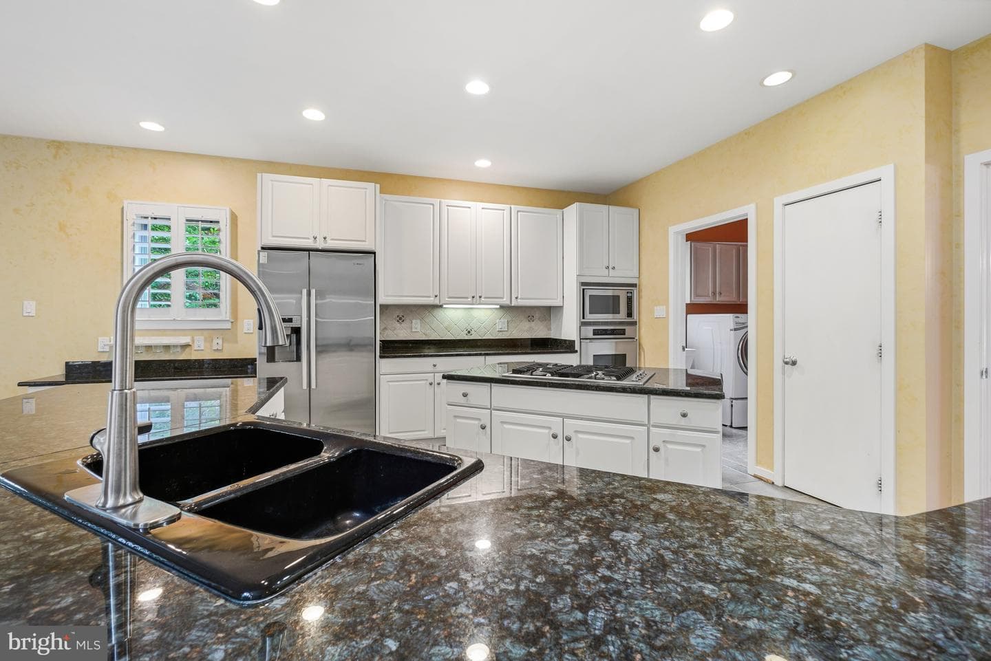 1104 Water Pointe Lane photo 12