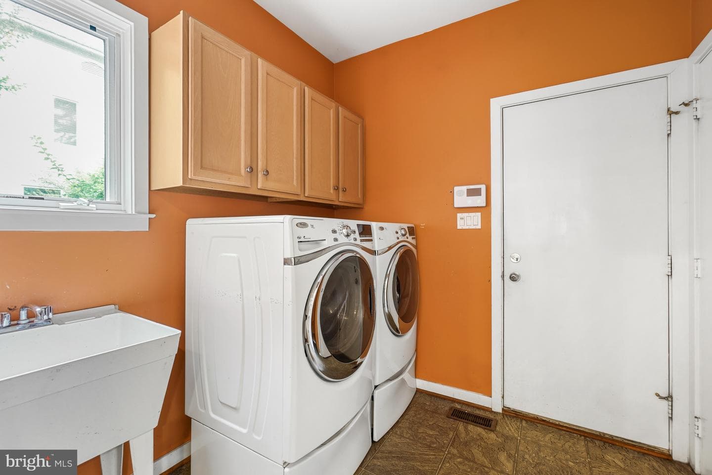 1104 Water Pointe Lane photo 15
