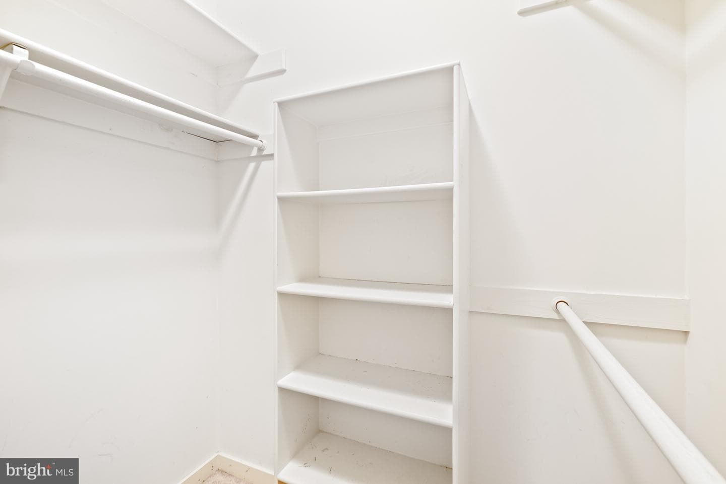 1104 Water Pointe Lane photo 23