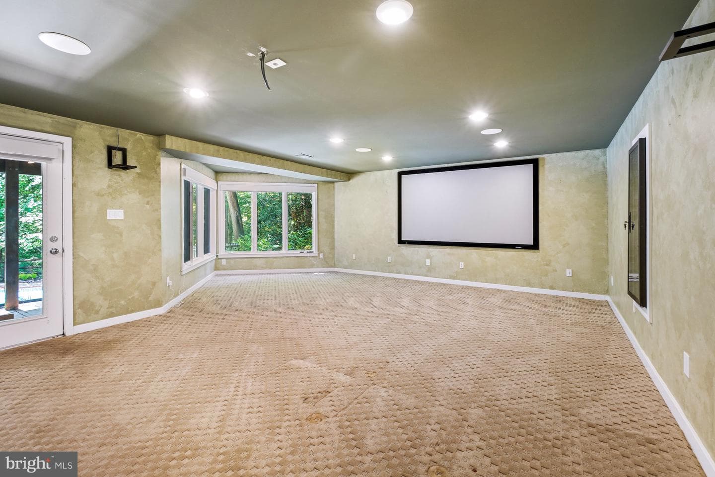 1104 Water Pointe Lane photo 36