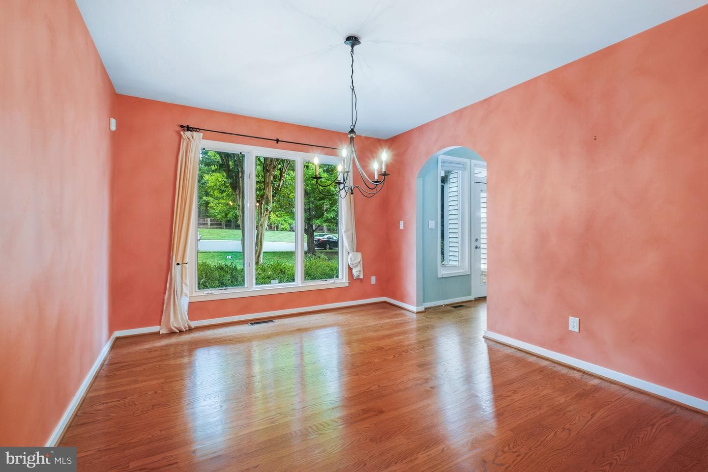1104 Water Pointe Lane photo 7
