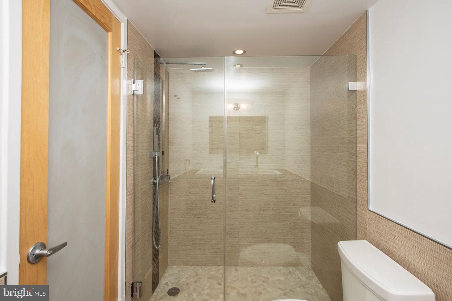 1800 Old Meadow Road #813 photo 9