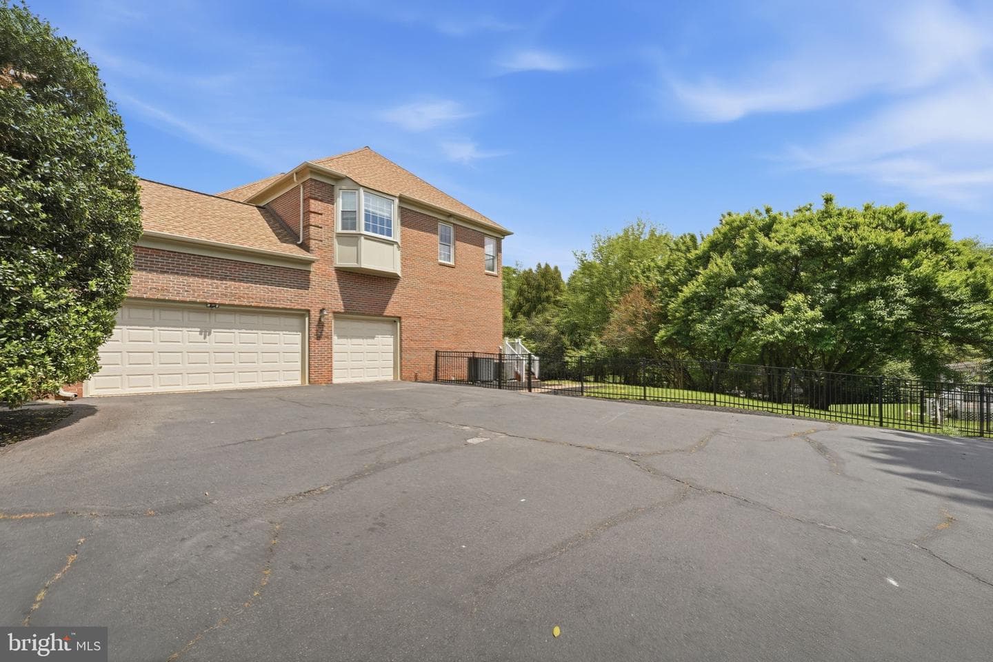 1405 Woodhurst Boulevard photo 73