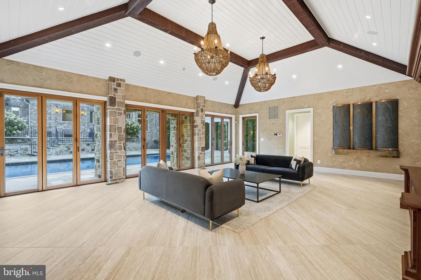 1239 Daleview Drive photo 44
