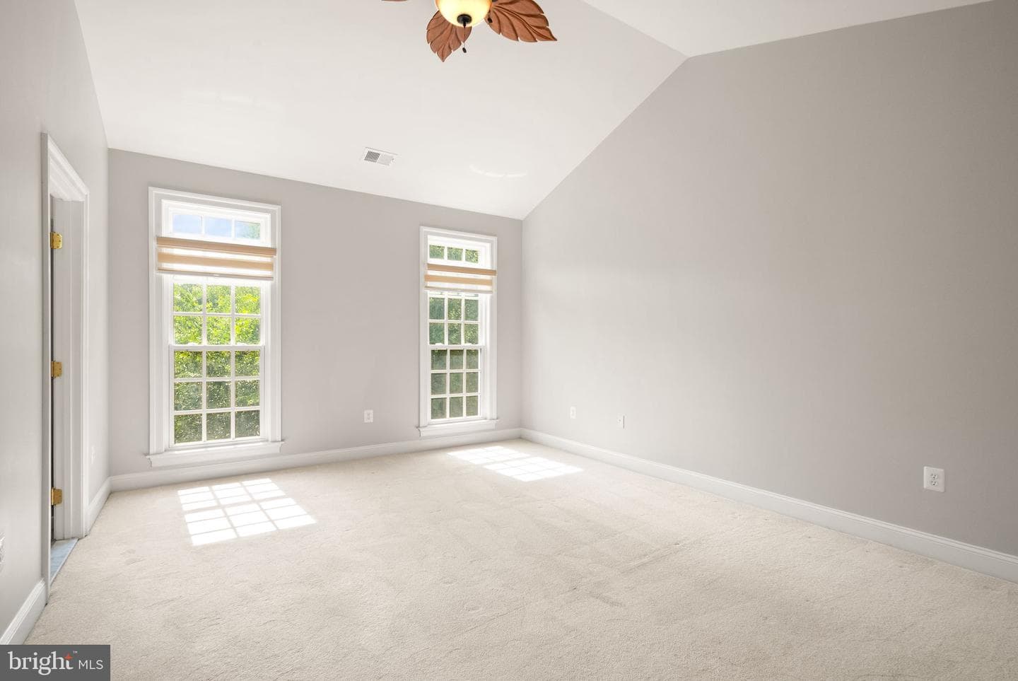 4370 Patriot Park Court photo 32