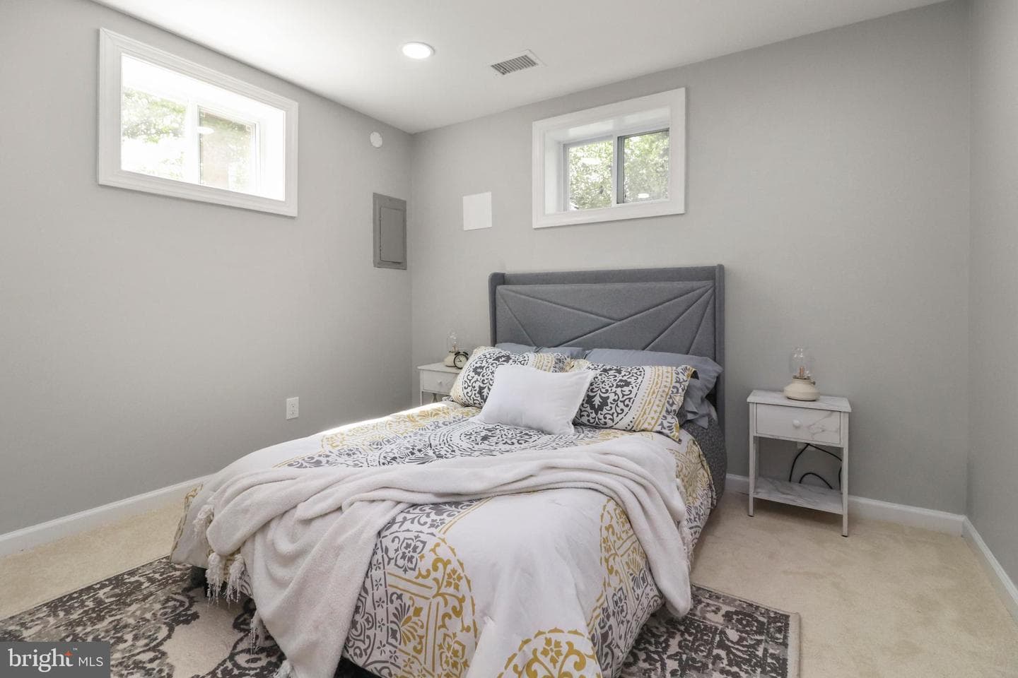 6621 Hallwood Avenue photo 49