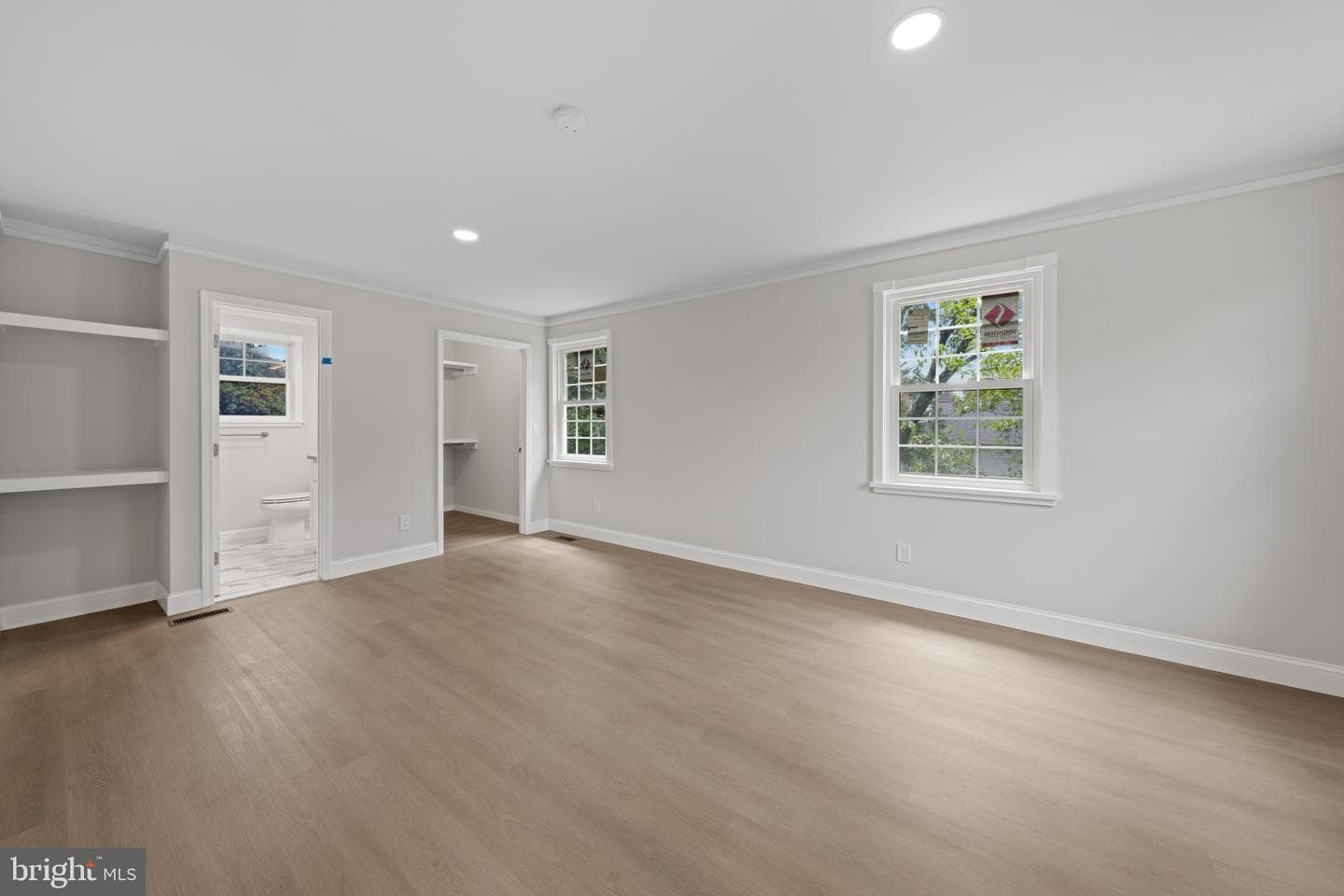 6467 Third Street photo 21