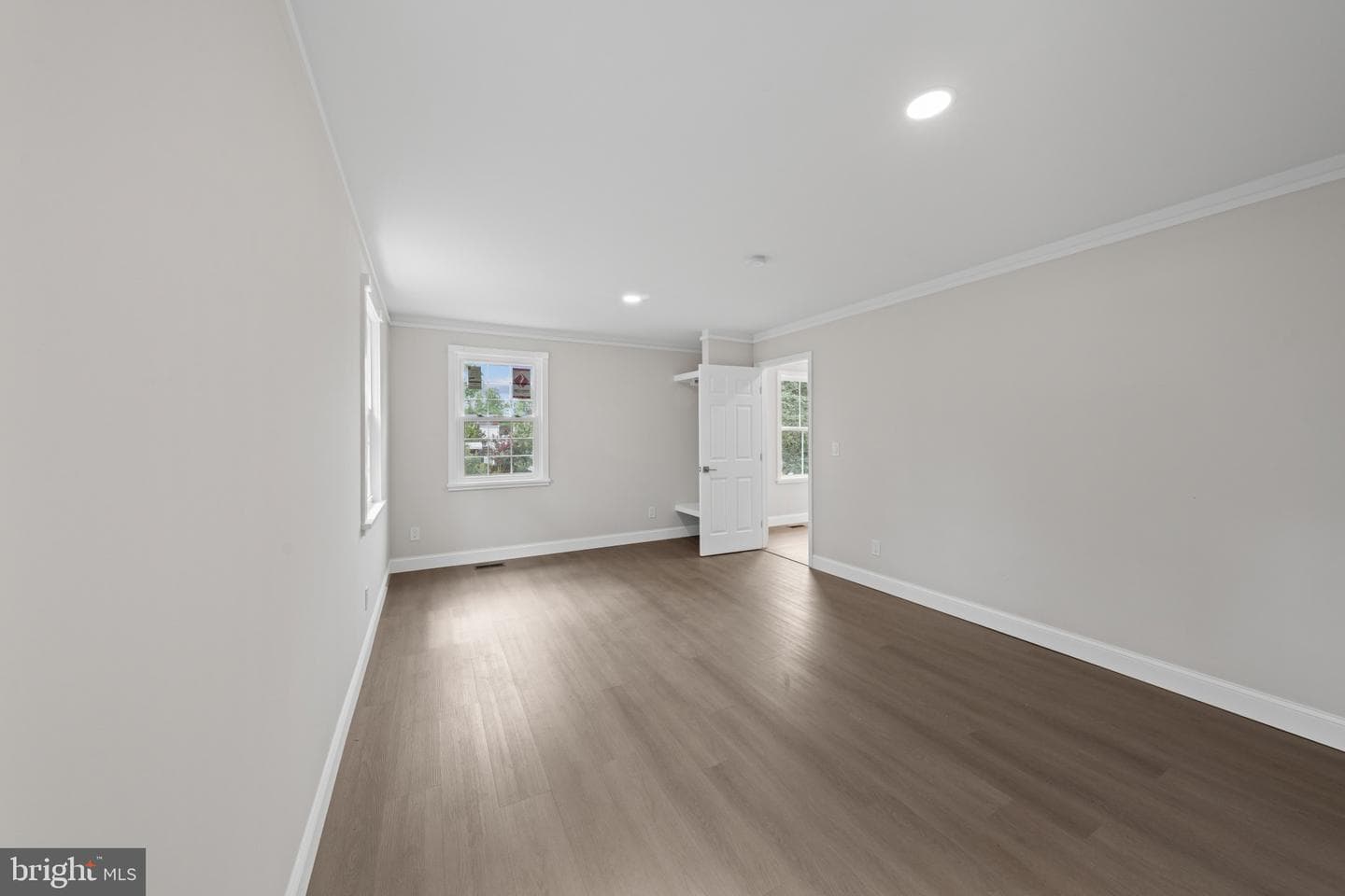 6467 Third Street photo 24