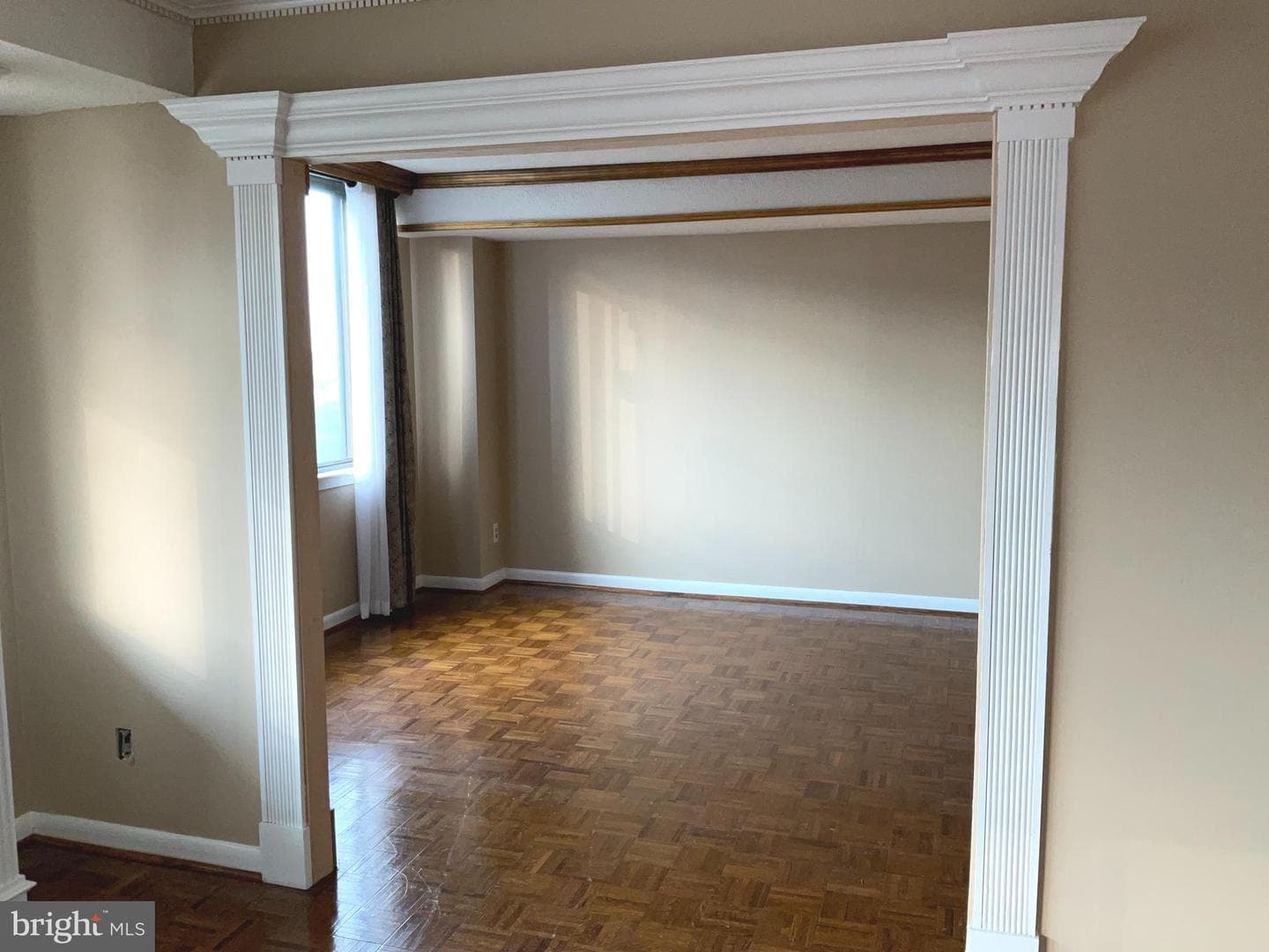 3709 S George Mason Drive #1014e photo 8