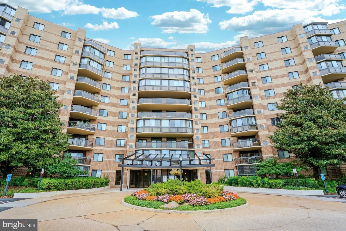 8340 Greensboro Drive #225, McLean